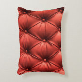 テクスチャ付きレッドレザー：詳細なマテリアルのクローズアップ アクセントクッション (正面(垂直))