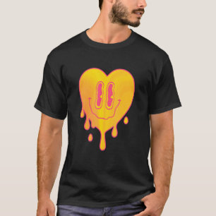 テクノハートEdmミュージックフェスティバルレイヴドブステップ Tシャツ