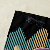 テクノモダン宇宙飛行士イラストレーション ビーチタオル (インサイチュ)