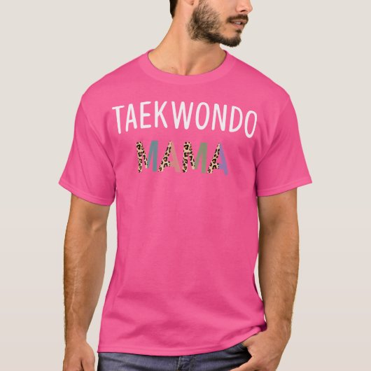 テコンドママ武術アーツウーマンおもしろいテコンドー Tシャツ (正面)