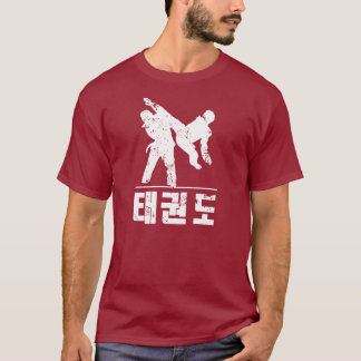 テコンドーの蹴り Tシャツ
