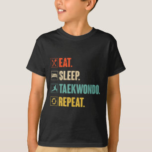 テコンドーを食べる寝るテコンドーを繰り返すレトロなビンテージテコンドー Tシャツ