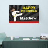 テコンドーアフリカ系アメリカ人の黄色いベルトの誕生日 横断幕 (トレードショー)