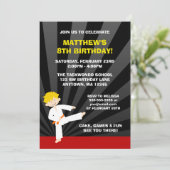 テコンド空手オレンジベルト誕生日招待状 招待状 (スタンド正面)