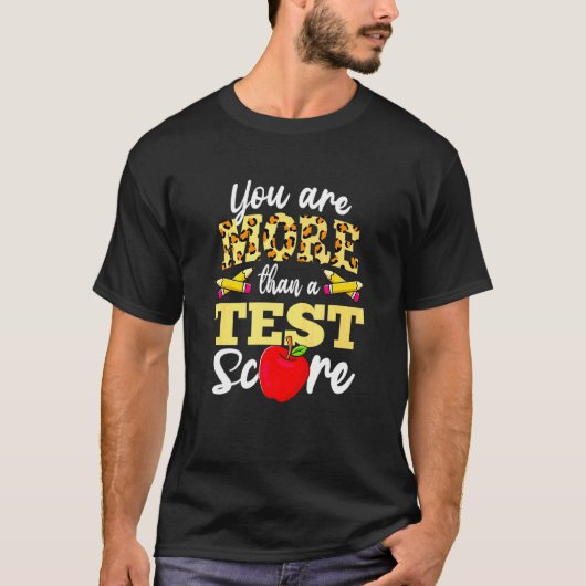 テストの日の先生テストのスコアより多い Tシャツ (正面)
