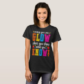 テストの日の学生のテストを知っていることを表示する Tシャツ (正面フル)