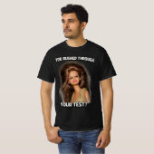 テストを急ぎすぎた?面白いボサボサヘアー Tシャツ (正面フル)