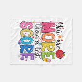 テストスコアのテスト日テストティーチ以上である フリースブランケット (正面(横))