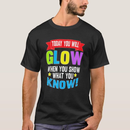 テスト日テストやる気を起こさせる女性先生 Tシャツ (正面)