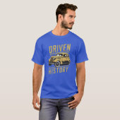 テットと書かれたヴィンテージの古い車のドライブ歴 Tシャツ (正面フル)