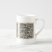 テットデザイン ボーンチャイナマグカップ (右)