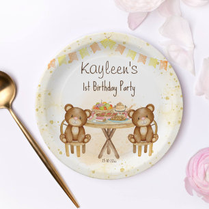 テディはピクニックの誕生日パーティーを催す ペーパープレート