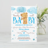 テディベアは青と茶色の赤ちゃんシャワーを真摯に待つ 招待状 (スタンド正面)