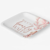 テディベアーピンク我々は赤ちゃんシャワーを待つことができる ペーパープレート (傾斜あり)