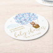 テディベアーブルーバルーズボーイベビーシャワー ラウンドペーパーコースター (アングル)