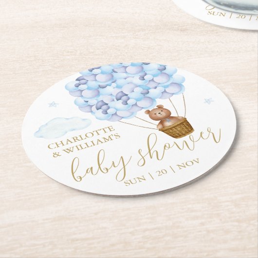 テディベアーブルーバルーズボーイベビーシャワー ラウンドペーパーコースター (アングル)