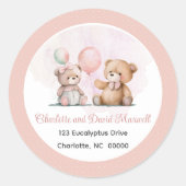 テディベアーベアーベリーベイビーシャワーを待つ女の子だ ラウンドシール (正面)