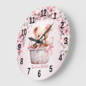 テディベアーベビーガールピンクの花エレガント雛 ラージ壁時計 (傾斜)