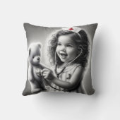 テディベア付き子ナース クッション (裏面)