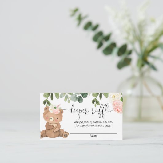 テディベア緑のピンクのフローラ女の子おむつラッフル エンクロージャーカード (スタンド正面)
