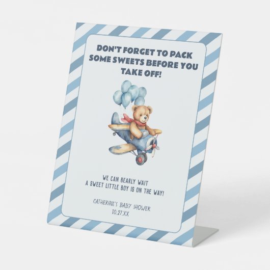 テディベア飛行機バルーン男の子の赤ちゃんシャワーの好意 台座サイン (正面)