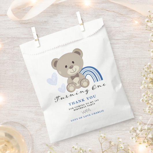 テディベア1stバースデーブルー フェイバーバッグ (クリップ留めされた状態)