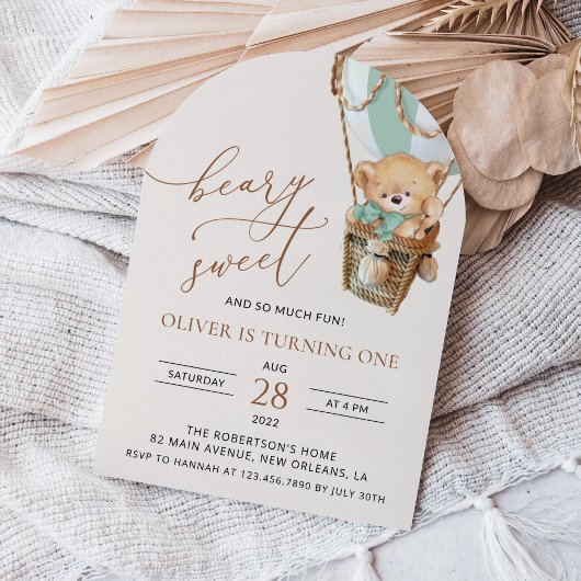 テディベア、グリーンホットエアバルーン、第1誕生日 招待状
