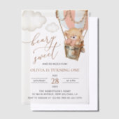 テディベア、ピンクの熱気球、第1誕生日 ベラム紙招待状 (オフセット)