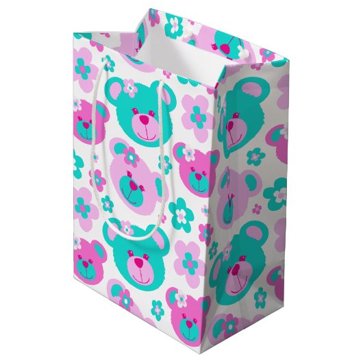 テディー・ベアおよび花は水の白のギフトバッグを飾ります ミディアムペーパーバッグ (裏面アングル)