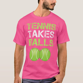 テニスおもしろいテニス選手がボールをとる Tシャツ