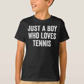 テニスが大好きな少年 Tシャツ