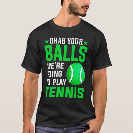 テニスに行くボールを遊掴む Tシャツ (正面)