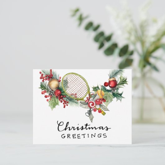 テニスのクリスマスとラケットとクリスマスリース シーズンポストカード (スタンド正面)