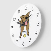 テニスのボールでかわいい大きな黒犬 ラージ壁時計 (傾斜)