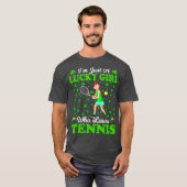 テニスの初日を愛するラッキーガール Tシャツ (正面フル)