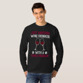 テニスの問題を抱えたもう一つのワインの飲み屋 Tシャツ (正面フル)