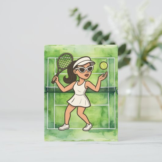 テニスの女性がテニスをプレイ中 ポストカード (スタンド正面)