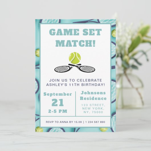 テニスの子供たち 11歳の誕生日パーティー スポーツテーマ ラケット 招待状 (スタンド正面)