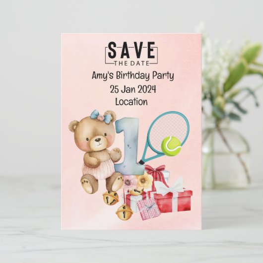 テニスの最初の誕生日パーティーの日付を保存 招待状 (スタンド正面)