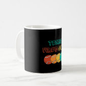 テニスの雰囲気だけのかわいいデザイン コーヒーマグカップ (正面左)