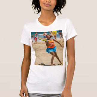 テニスの青春のビーチ Tシャツ