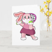 テニスをするウサギ（テニスラケットを持って） カード (黄色い花)