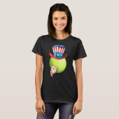 テニスアメリカ国旗の叔父サム愛国心 Tシャツ (正面フル)