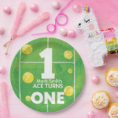 テニスコートで１歳の誕生日 ペーパープレート (パーティー)