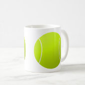 テニスコートまたはプレーヤーのカスタマイズ可能なコーヒーマグ コーヒーマグカップ (正面右)