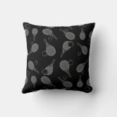 テニスシームレスパターン – ラケットとボールをブラック クッション (裏面)