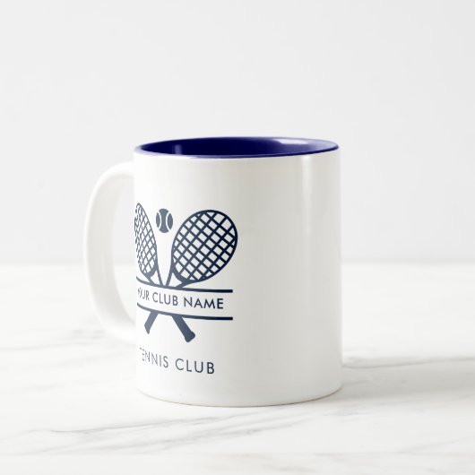 テニスチームクラブネームネイビーブルーロゴカスタム ツートーンマグカップ (正面左)