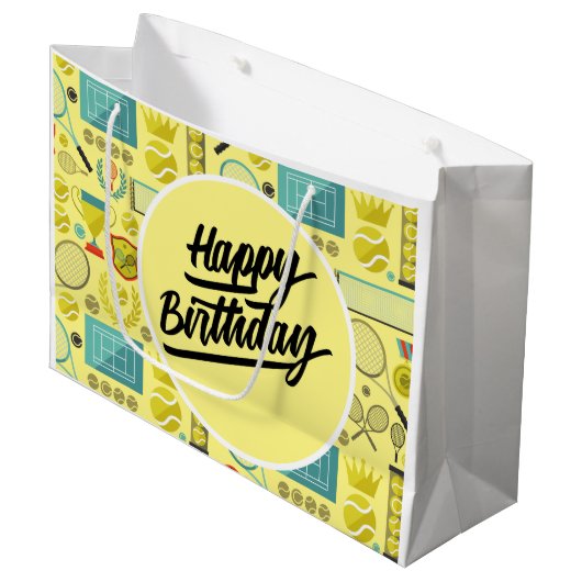 テニスハッピーバースデー(ボールとラケットイエロー) ラージペーパーバッグ (正面アングル)