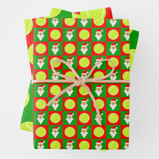 テニスボールとサンタレッドとグリーンクリスマス ラッピングペーパーシート (インサイチュ)