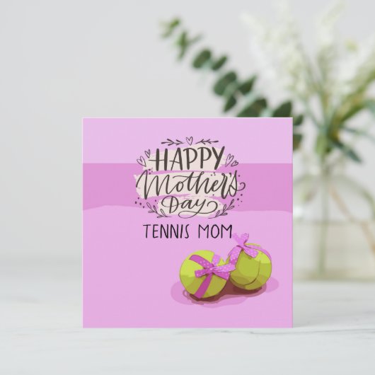 テニスボールとピンクでテニスママの母の日 カード (スタンド正面)